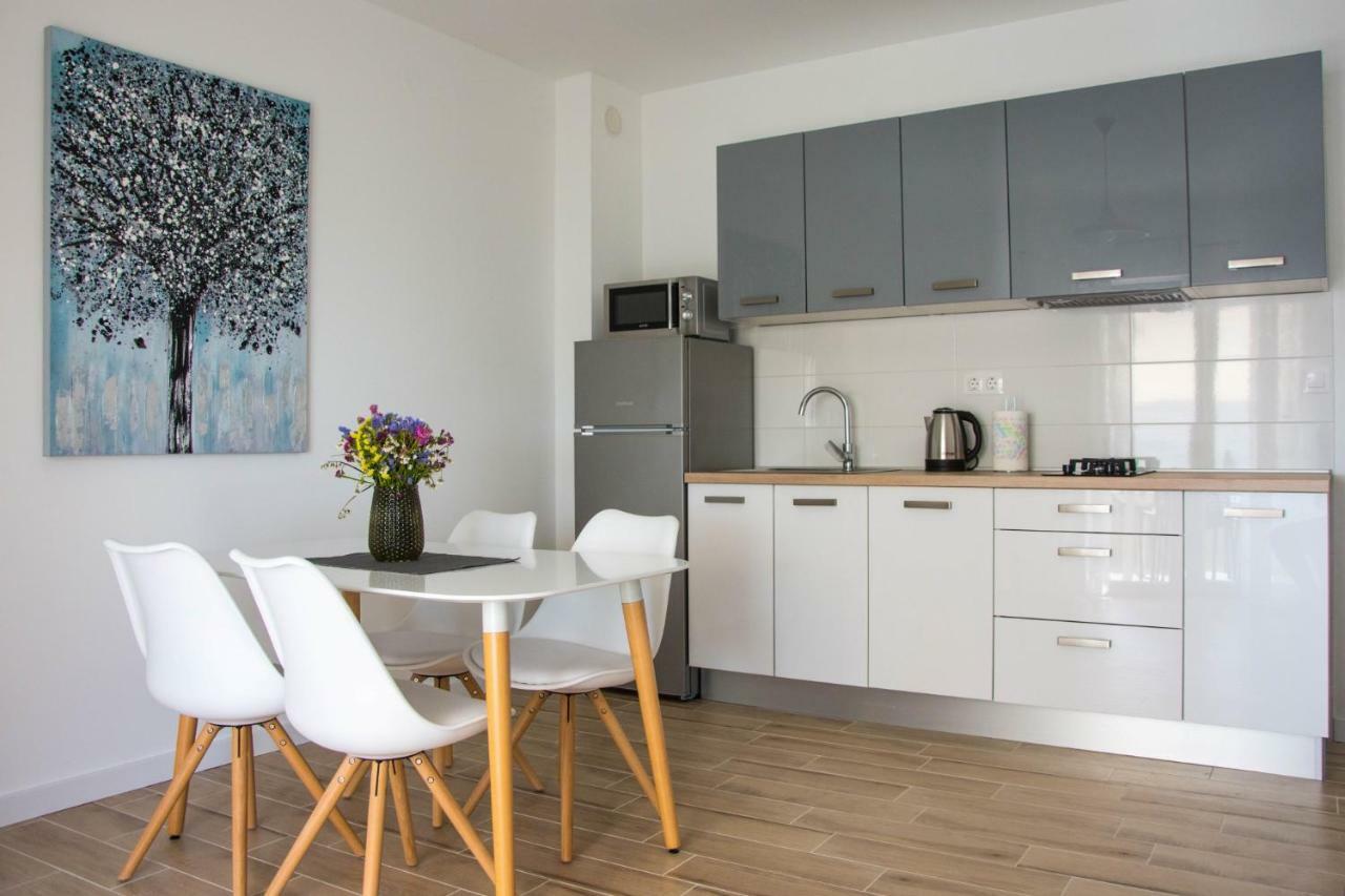 Apartments Melody Mandre Eksteriør bilde